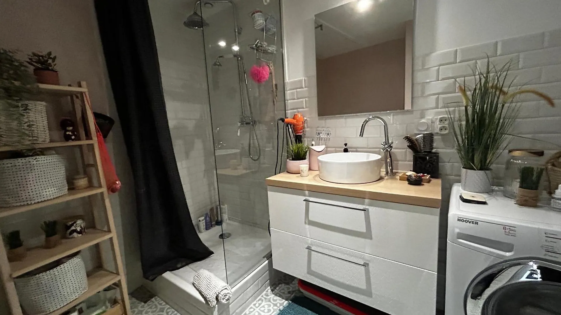 Appartement Spacieux 2 Chambres Au Centre D'Evian Avec Option Parking - Fr-1-498-115 France